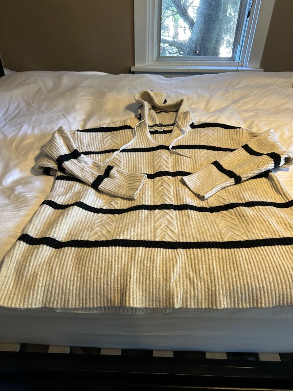Sweater - Picture 2 of 3
